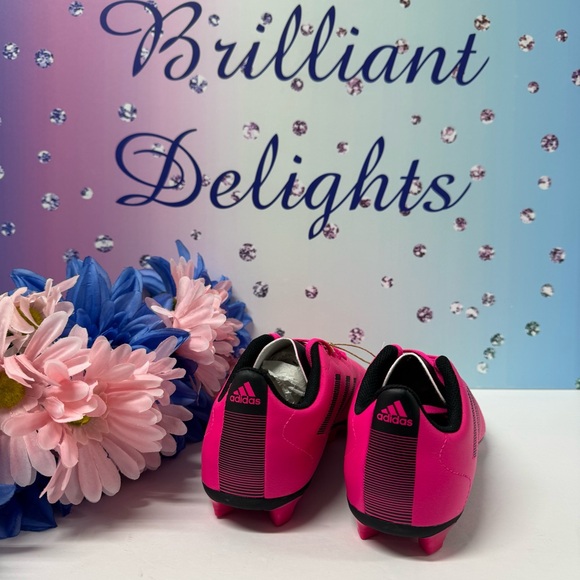 ⚽️ SALE ADIDAS PINK SOCCER CLEATS - Picture 6 of 9